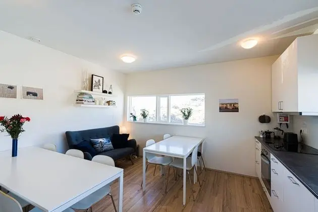 Tek Büyük Yataklı Oda, 1 Büyük (Queen) Boy Yatak, Dağ Manzaralı