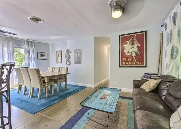Luxury Ev, 3 Yatak Odası, Kişiye Özel Havuzlu, Kısmi Deniz Manzarası (Casa Carmela)