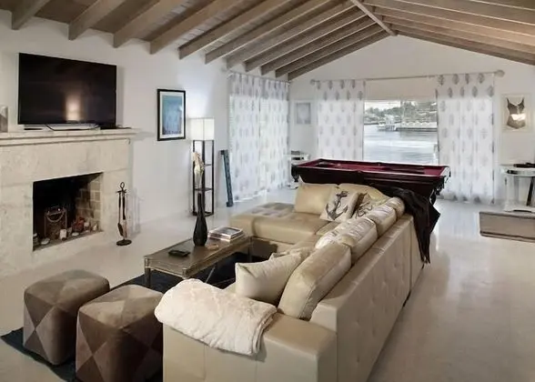 Luxury Ev, 4 Yatak Odası, Kanal Manzaralı (Rosie)