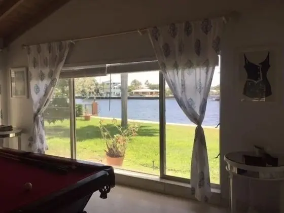 Luxury Ev, 4 Yatak Odası, Kanal Manzaralı (Rosie)