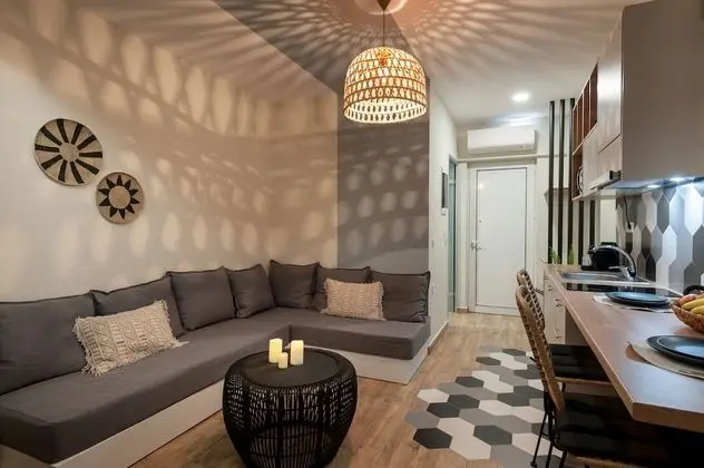 Deluxe Apartment, Balcony, Mountain View (Blue Apt)