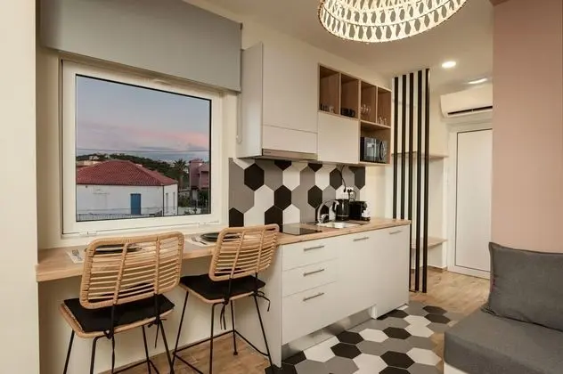 Deluxe Apartment, Balcony, Mountain View (Pink Apt)