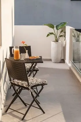 Deluxe Apartment, Balcony, Mountain View (Pink Apt)