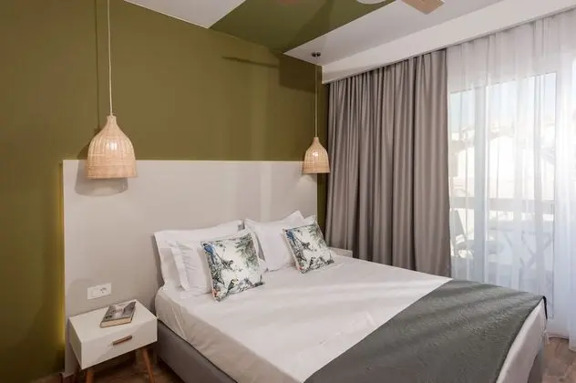 Deluxe Apartment, Terrace, Mountain View (Green Apt)