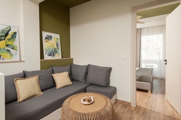 Deluxe Apartment, Terrace, Mountain View (Green Apt)
