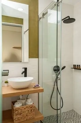 Deluxe Apartment, Terrace, Mountain View (Green Apt)