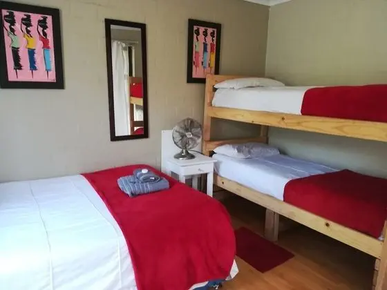 Oda, Birden Çok Yatak, Ortak Banyo