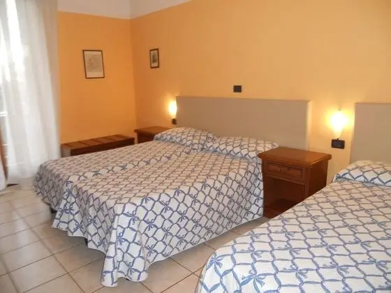 Comfort Dört Kişilik Oda