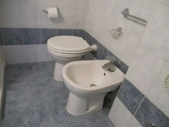 Comfort Tek Büyük veya İki Ayrı Yataklı Oda