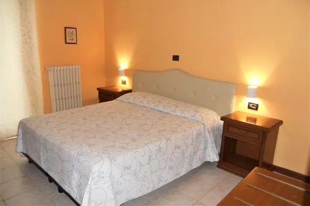 Comfort Tek Büyük veya İki Ayrı Yataklı Oda