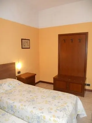 Comfort Tek Büyük veya İki Ayrı Yataklı Oda