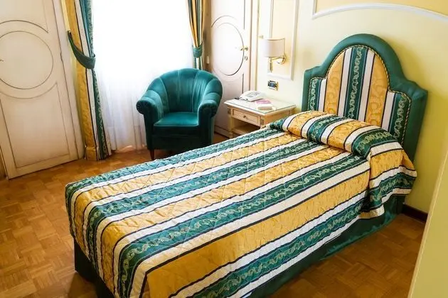 Standard Tek Kişilik Oda