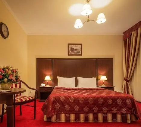 Süit, 1 Çift Kişilik Yatak