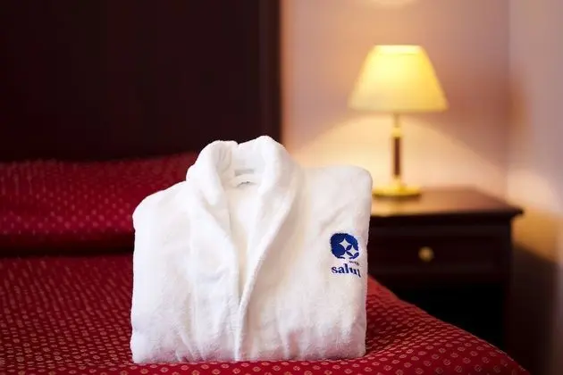 Süit, 1 Çift Kişilik Yatak