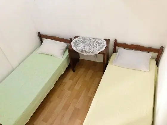 Economy Tek Büyük Yataklı Oda