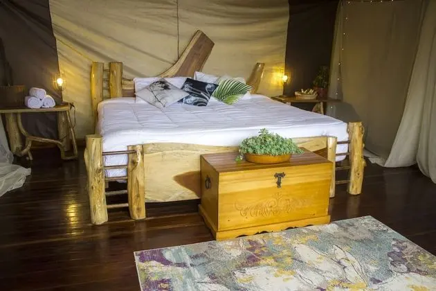 Luxury Çadır, 1 En Büyük (King) Boy Yatak
