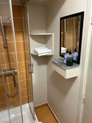 Economy Tek Büyük Yataklı Oda