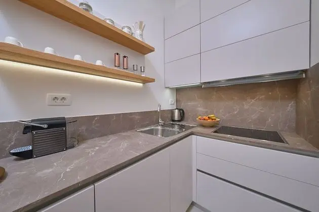 Deluxe Apart Daire