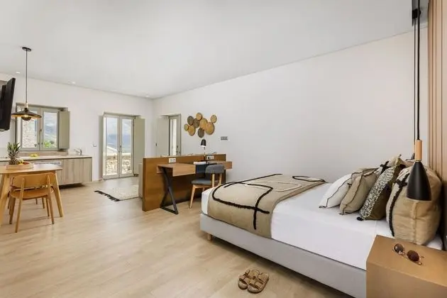 Executive Suite with Balcony