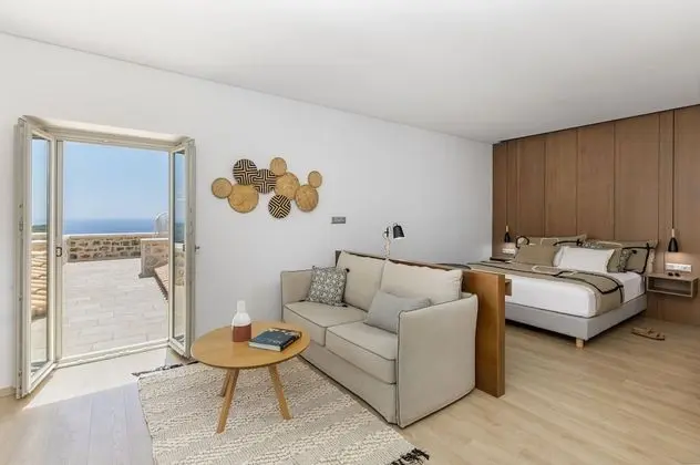 Executive Suite with Balcony