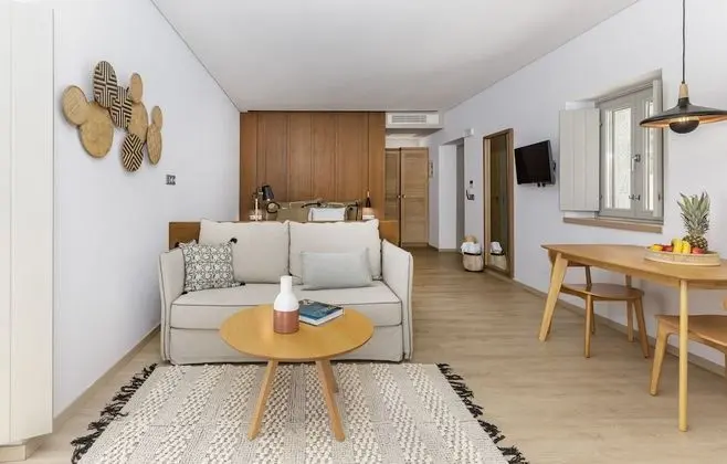 Executive Suite with Balcony