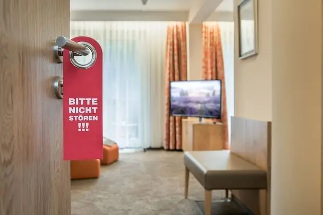 Comfort Süit, Sigara İçilmez
