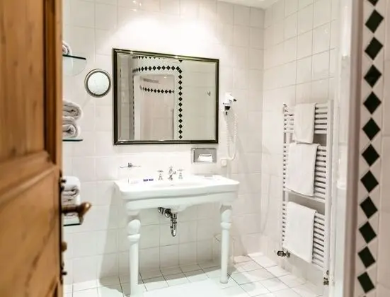 Üç Kişilik Oda, Balkon