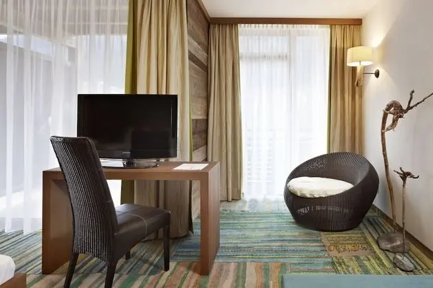 Deluxe Tek Büyük Yataklı Oda, Balkon