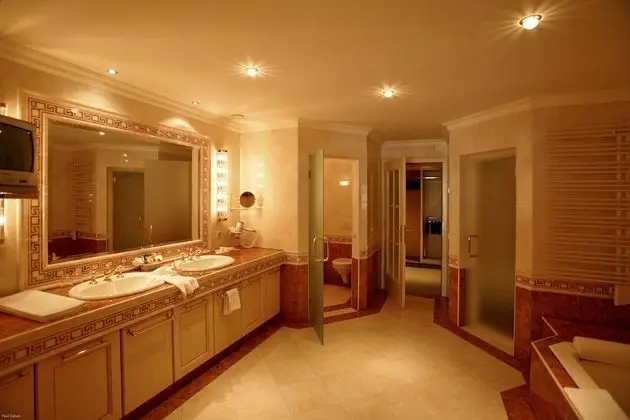 Luxury Oda, Balkon, Bahçe Manzaralı (Wellness 70m²)