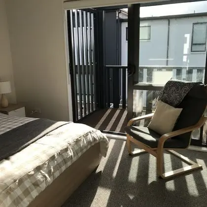 Deluxe Tek Büyük Yataklı Oda, 1 Çift Kişilik Yatak, Ortak Banyo