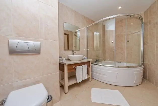https://imagessl.etstur.com/files/images/hotelImages/test/TR/50273/l/3-10.jpg