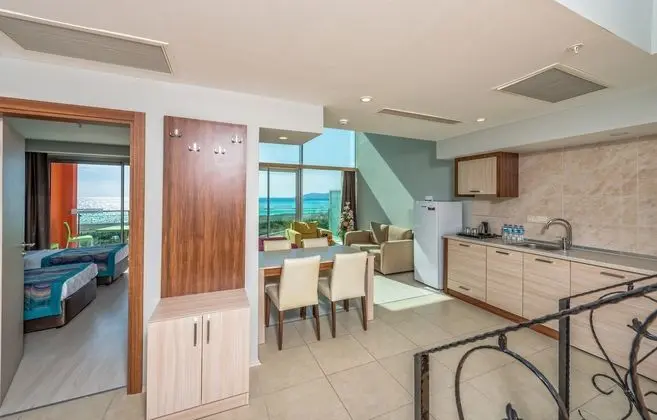 https://imagessl.etstur.com/files/images/hotelImages/test/TR/50273/l/3-7.jpg
