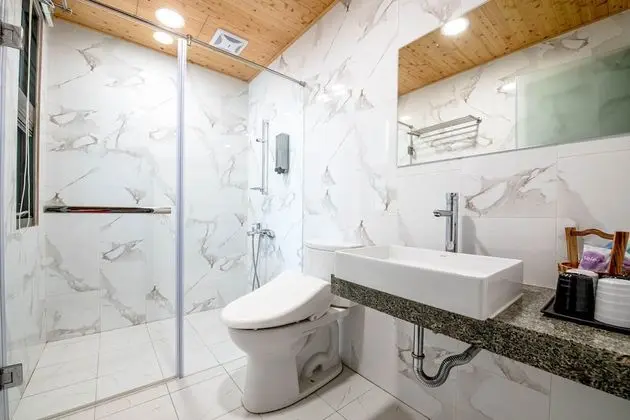 Comfort Dört Kişilik Oda (302)