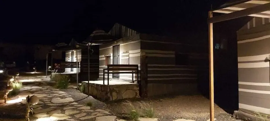 Traditional Çadır, 1 Çift Kişilik Yatak, Sigara İçilmez