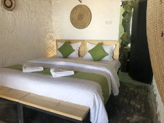 Panoramic Tek Büyük veya İki Ayrı Yataklı Oda