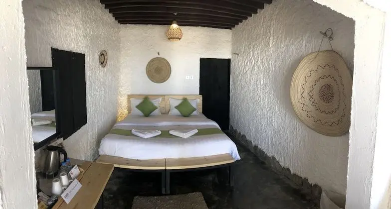 Panoramic Tek Büyük veya İki Ayrı Yataklı Oda