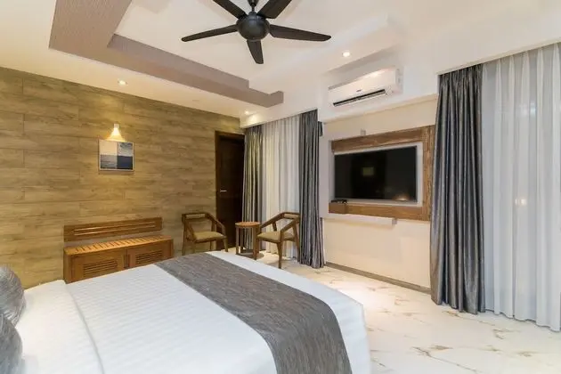 Samann Suite with Balcony, Free Airport Transfer