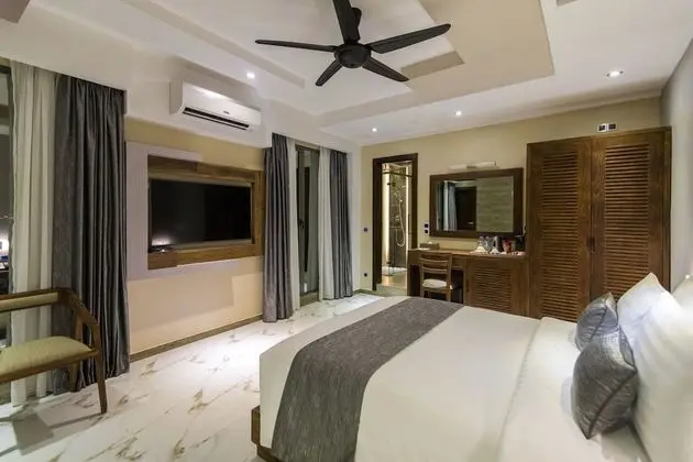 Samann Suite with Balcony, Free Airport Transfer