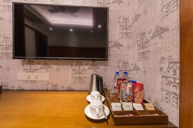Deluxe Double Room with Free Return Airport Transfer