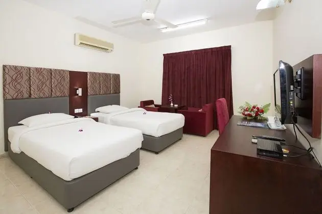 Twin Room Single Occupancy City View