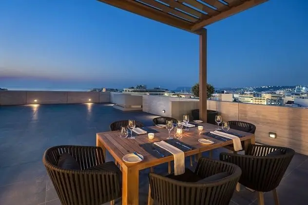 Çatı Katı Süiti (Penthouse) (Suite)