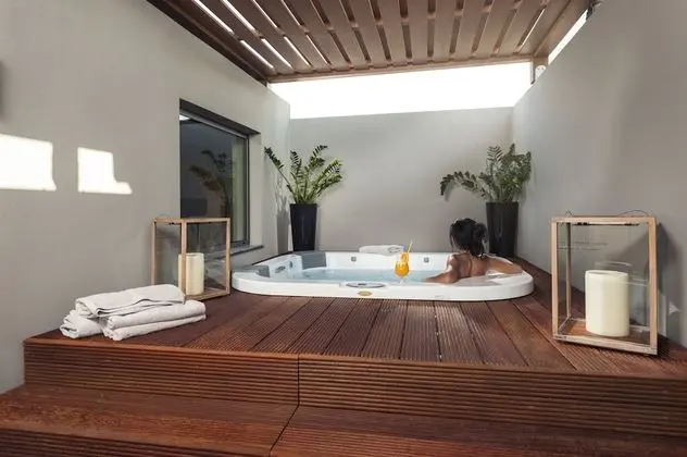 Çatı Katı Süiti (Penthouse) (Suite)