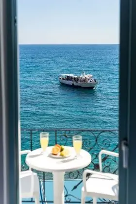 Junior Süit, Balkon, Deniz Manzaralı