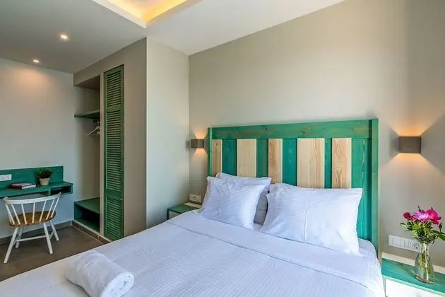 Standard Tek Büyük veya İki Ayrı Yataklı Oda, Balkon, Deniz Manzaralı