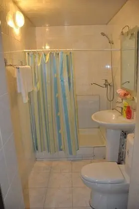 Standard Tek Büyük veya İki Ayrı Yataklı Oda