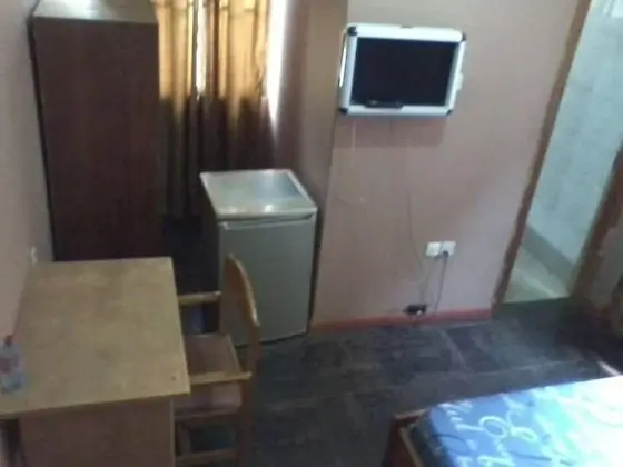 Economy Tek Büyük Yataklı Oda