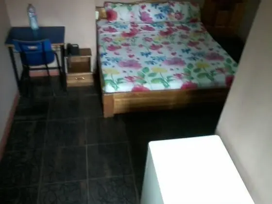 Luxury Tek Büyük Yataklı Oda