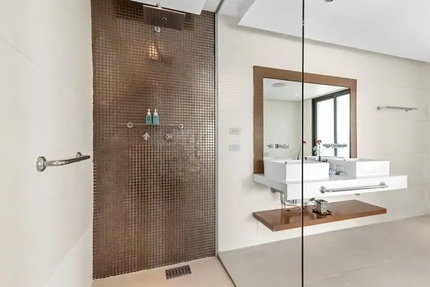 Luxury Villa, 5 Yatak Odası