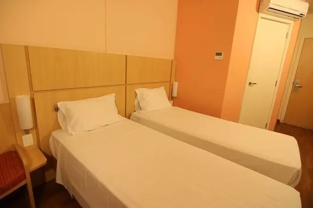 İki Ayrı Yataklı Oda