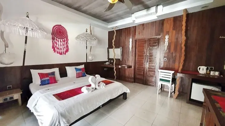 Premium Deluxe King Room